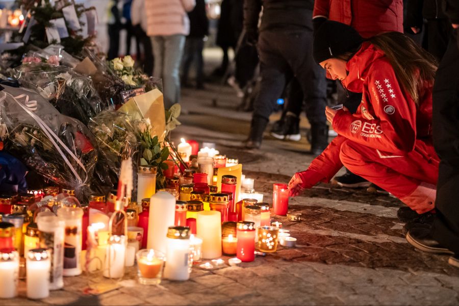 Zwölf Brandopfer aus Italien mussten nach der Katastrophe in Crans-Montana in Schweizer Spitälern behandelt werden.
