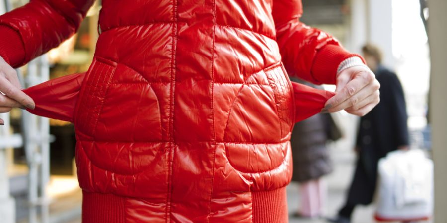 Die Stadt Bern wollte armutsbetroffene Personen mit einer Überbrückungshilfe unterstützen. Das ist rechtswidrig, urteilte nun das Verwaltungsgericht. (Symbolbild)