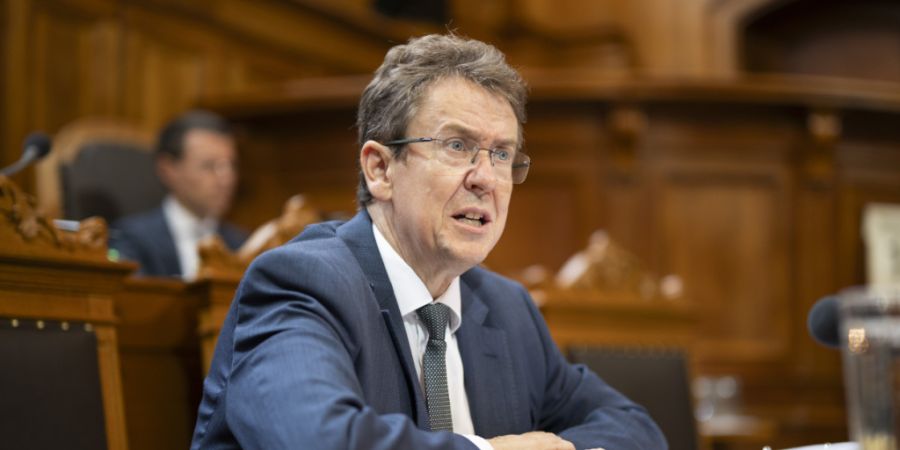 Anders als es Bundesrat Rösti wollte, wird das Gesetz für den Rettungsschirm Ende des Jahres auslaufen.