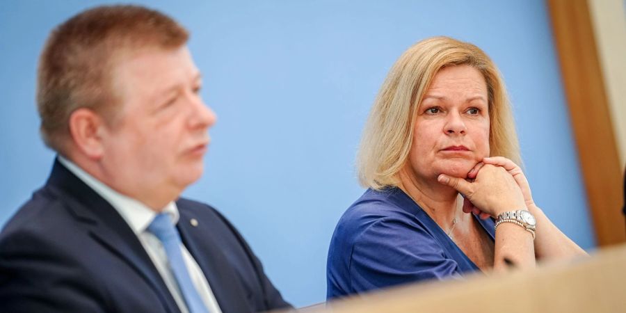 Faeser und Haldenwang