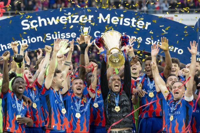 Fabio Celestini steht mit dem FC Basel vor dem Double-Gewinn. FC Basel
