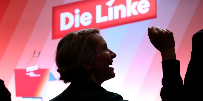 Linken-Chefin Ines Schwerdtner nennt den rasanten Mitgliederzuwachs ihrer Partei einen Wahnsinnserfolg. (Archivbild) Linken-Chefin Ines Schwerdtner nennt den rasanten Mitgliederzuwachs ihrer Partei einen Wahnsinnserfolg. (Archivbild)