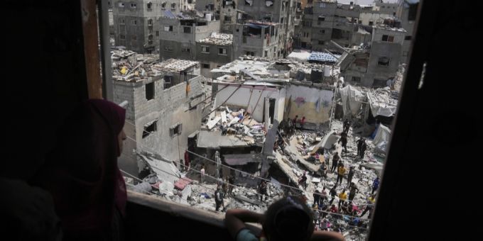 Israel hat einen Luftangriff auf Gaza unternommen. israel