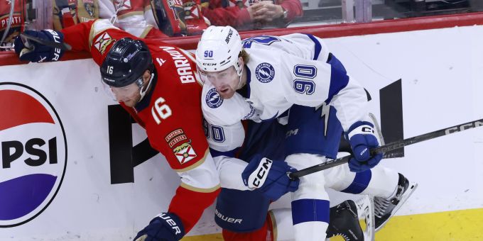 Janis Moser steht mit Tampa Bay in der Serie gegen die Panthers mit dem Rücken zur Wand. NHL