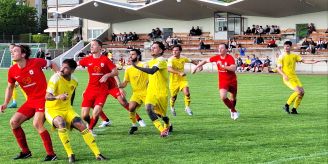 Fussball - FC Küsnacht holt mit einem sehr knappen Sieg Tabellenspitze