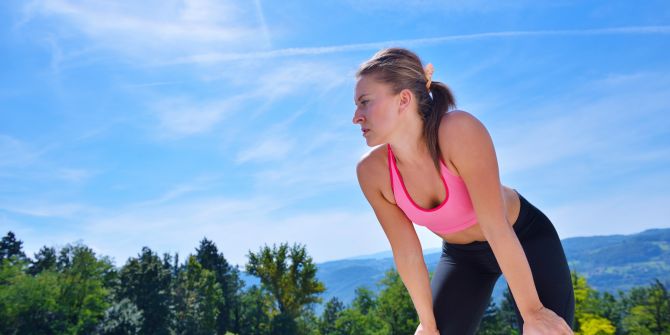Frau Sport müde Panorama