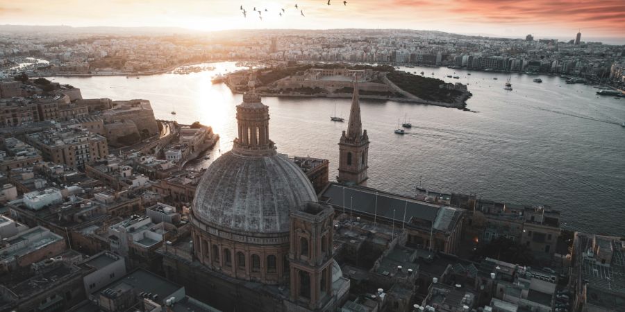 Auf der anderen Seite steht Malta, das am sparsamsten ist. (Maltas Hauptstadt Valetta, Archivbild)