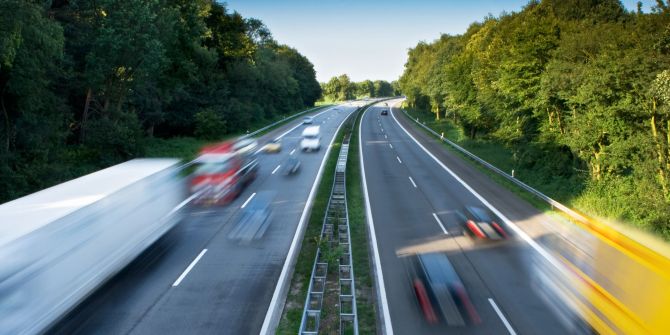 Autobahn Verkehr Grün Horizont
