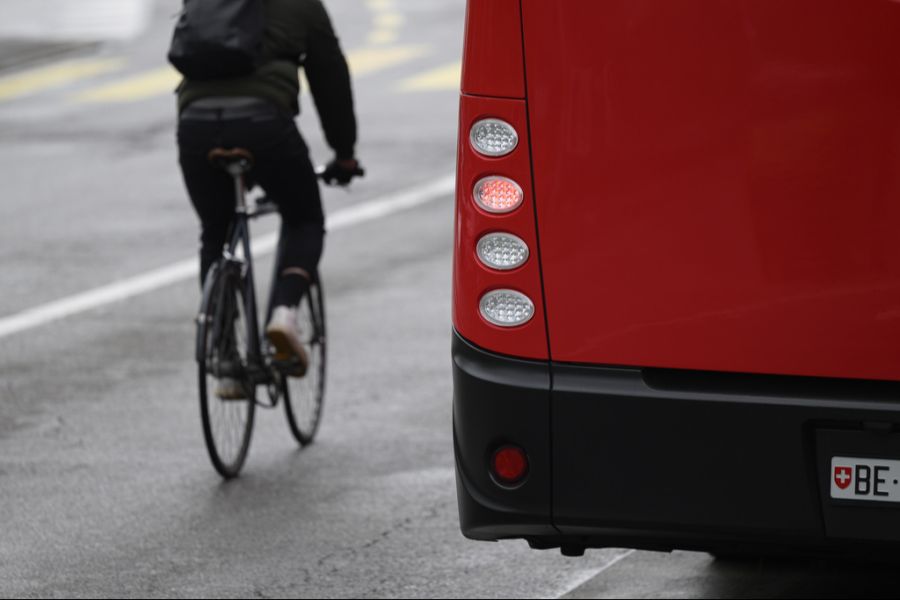 Eine solche Situation könne gefährlich werden, sagt der Präsident des Berner Veloverbands.