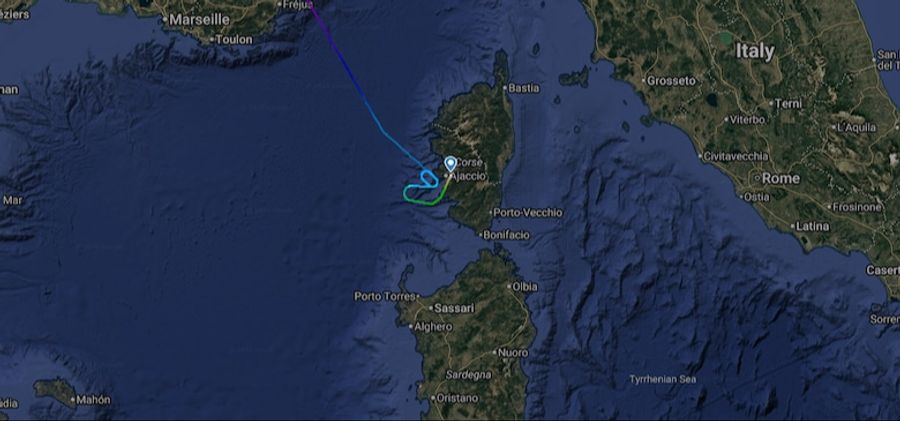 Ein Airbus von Air Corsica musste eine Stunde über Ajaccio kreisen.
