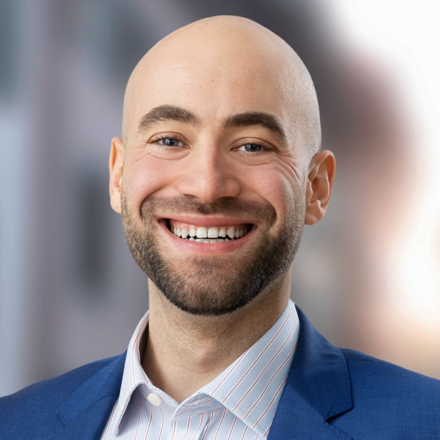 Der Aargauer Grossrat Daniele Mezzi (Mitte) will mit einem Vorstoss Aargauer Gastrobetriebe verpflichten, dass sie Bargeld akzeptieren müssen.