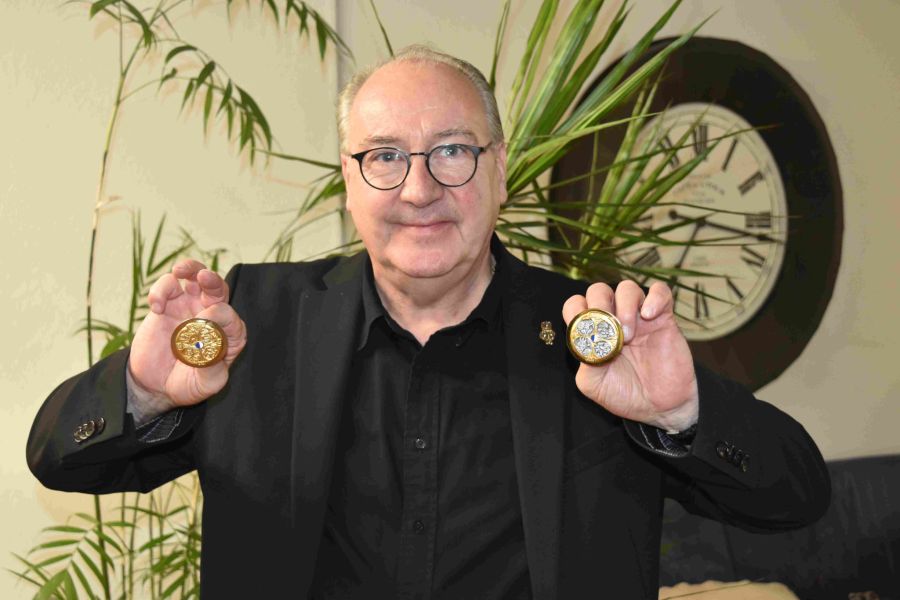 Lozärner Fasnachtsplakette 2026