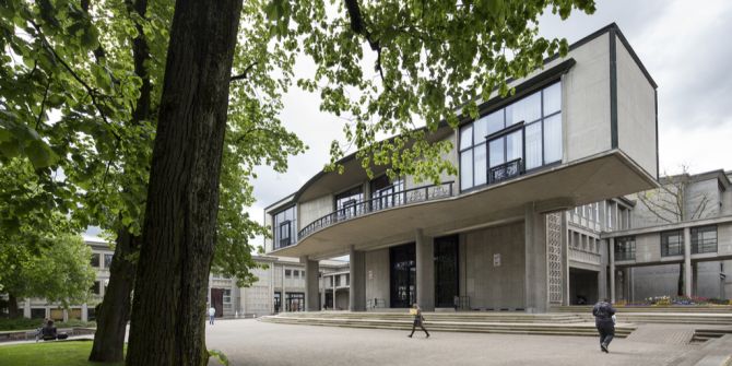 Universität Freiburg