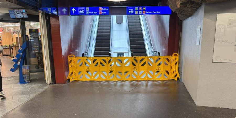 Rolltreppe Bahnhof Bern
