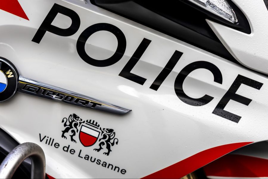 Rassismus gibt es aber auch bei der Polizei: Kürzlich sorgten rassistische Chat-Gruppen der Polizei in Lausanne für Schlagzeilen. (Symbolbild)