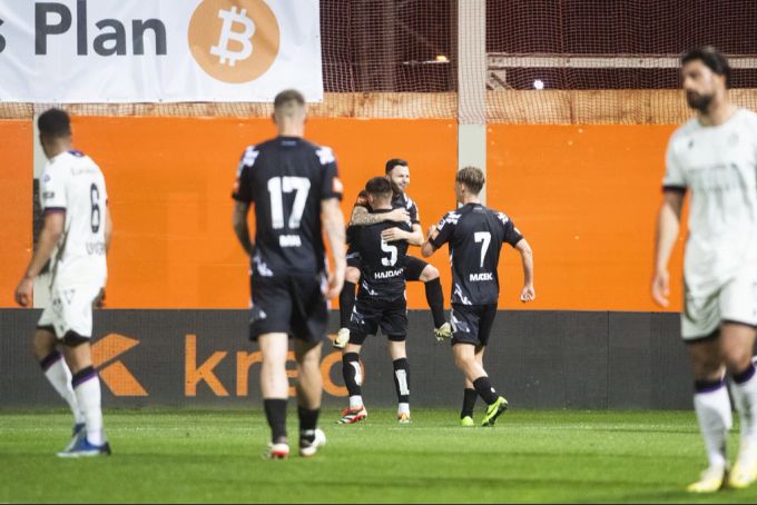 Jubel bei Lugano, Trauer beim FC Basel nach dem gestrigen 0:2. FC Basel