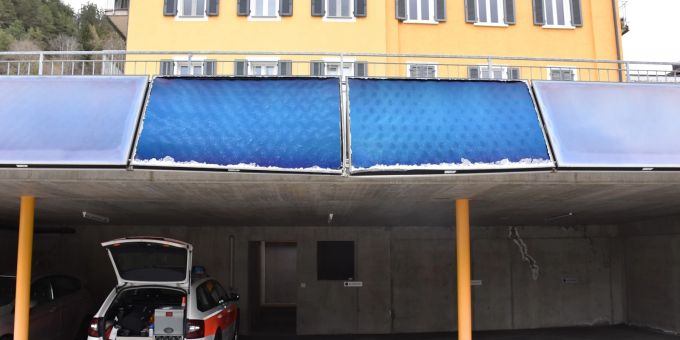 Sagogn: Solarpanels beschädigt. Sagogn: Solarpanels beschädigt.
