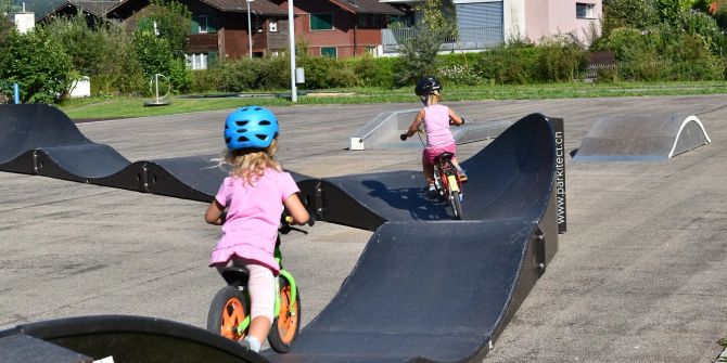 Gemeinde Glarus Mobiler Pumptrack