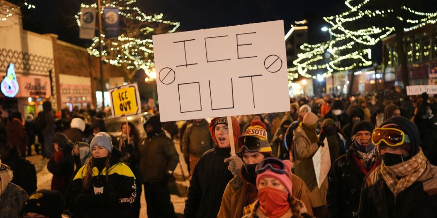 Minnesota kristi noem trump