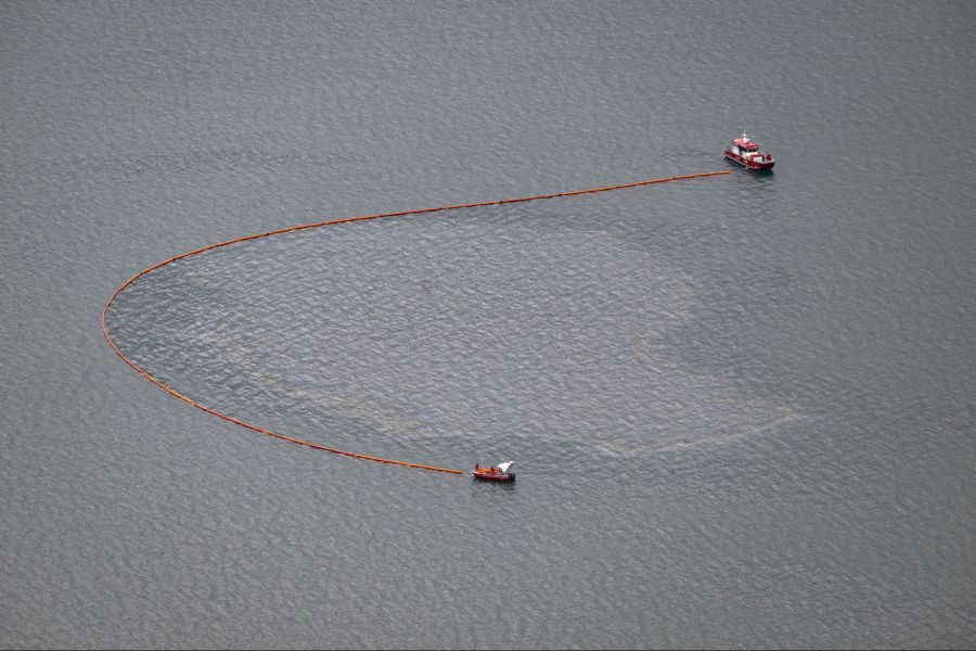 Bei einer Alarmierung rücken sie aus. Etwa, um eine Ölwehr zu errichten ...