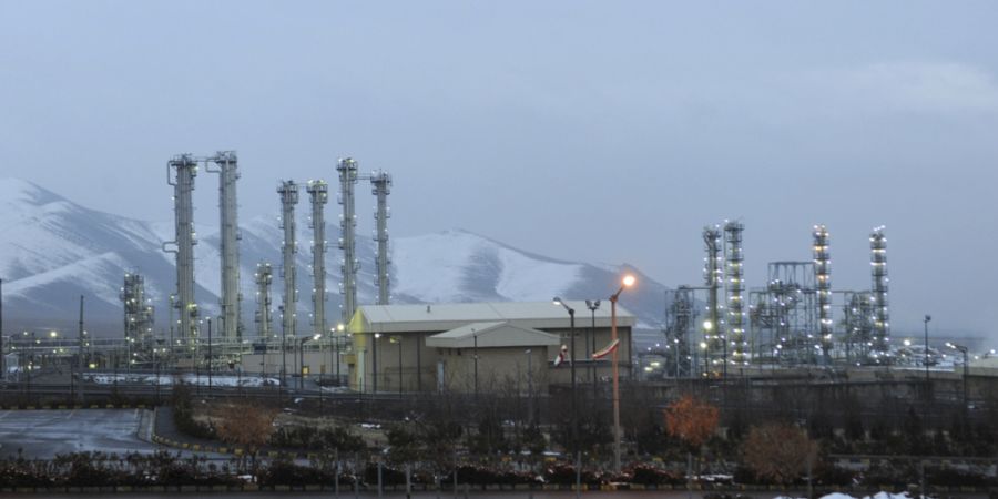 ARCHIV - Die Schwerwasser-Atomanlagen in der Nähe der Stadt Arak. Foto: Hamid Foroutan/Iranian Students News Agency, ISNA/AP/dpa/Archivbild