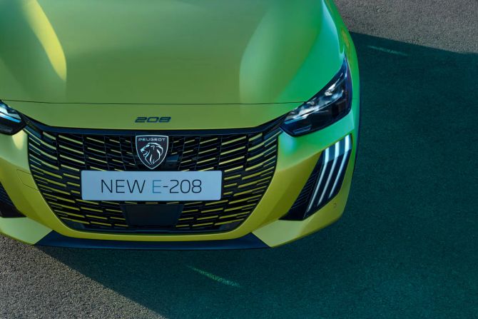 Peugeot e-208 GTi