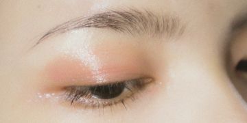 Pastellfarbenes Augen Make-up