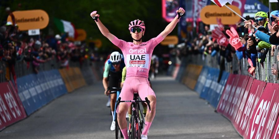 Tadej Pogacar Giro d'Italia