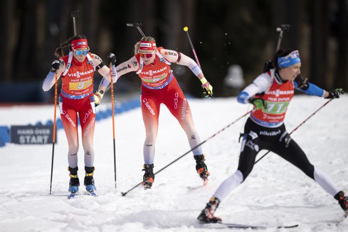 Die Schweizerinnen verpassen die Top Ten in der Staffel. Biathlon