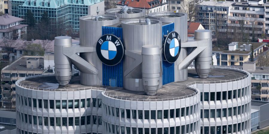 BMW-Konzernzentrale: 2024 war ein herausforderndes Jahr für die Autoindustrie. (Archivbild)