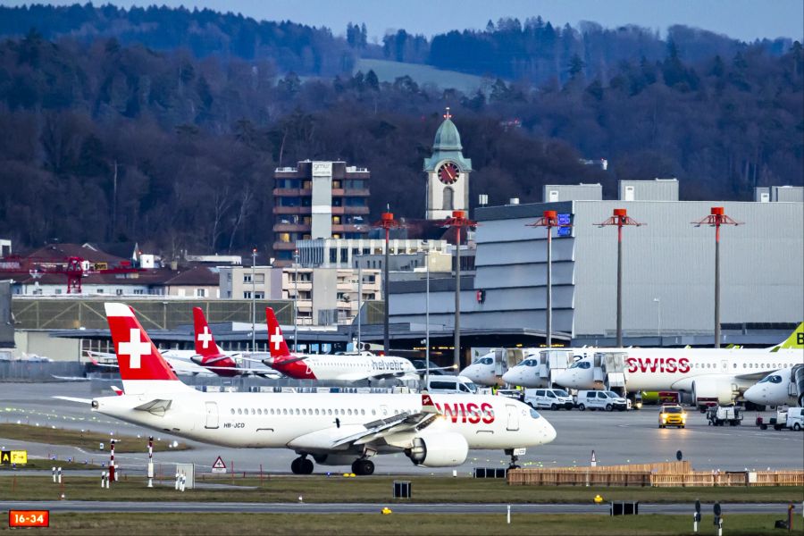 Blick auf Flughafen Zürich