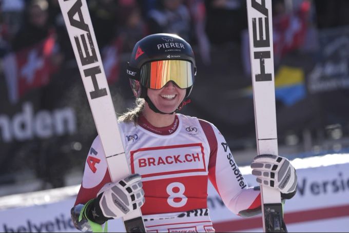 Cornelia Hütter ist 18 Hundertstel schneller als Lara Gut-Behrami. Cornelia Hütter