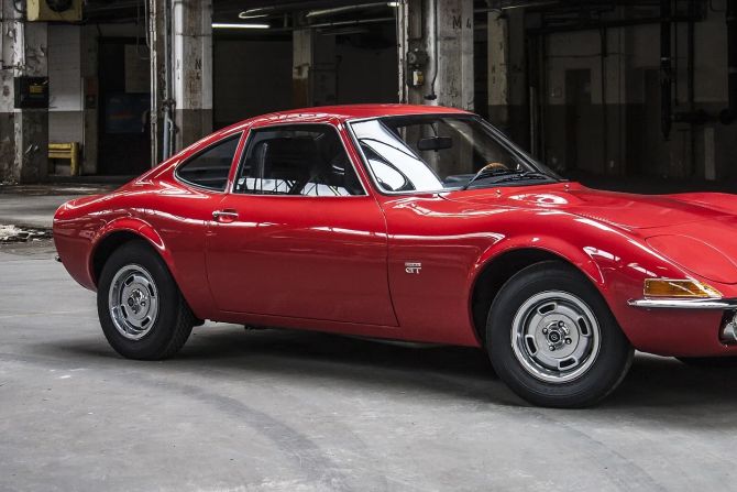 Opel Oldtimer rot