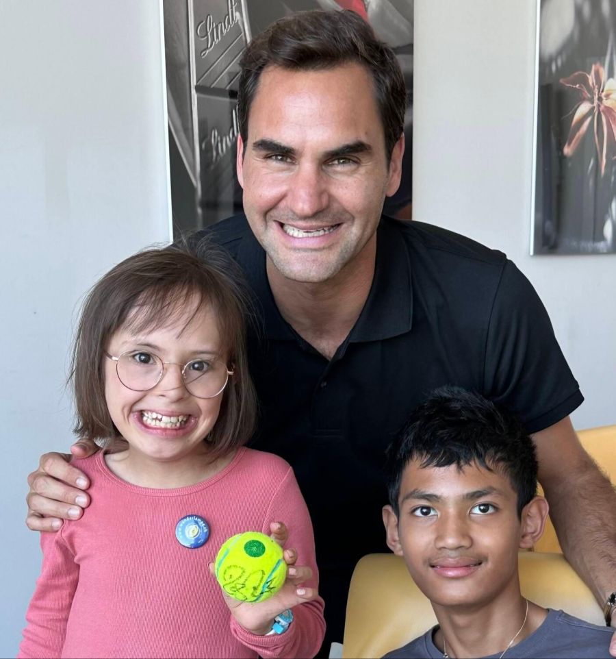 Pamina und Joel lernen Roger Federer kennen.