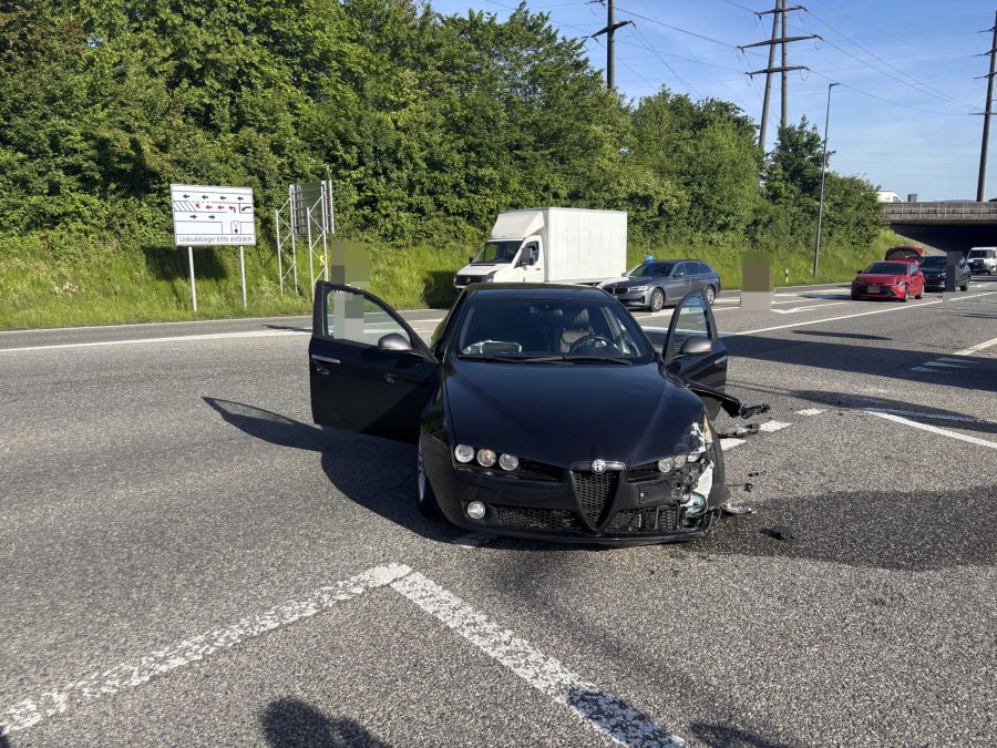 An den Fahrzeugen entstand Sachschaden.