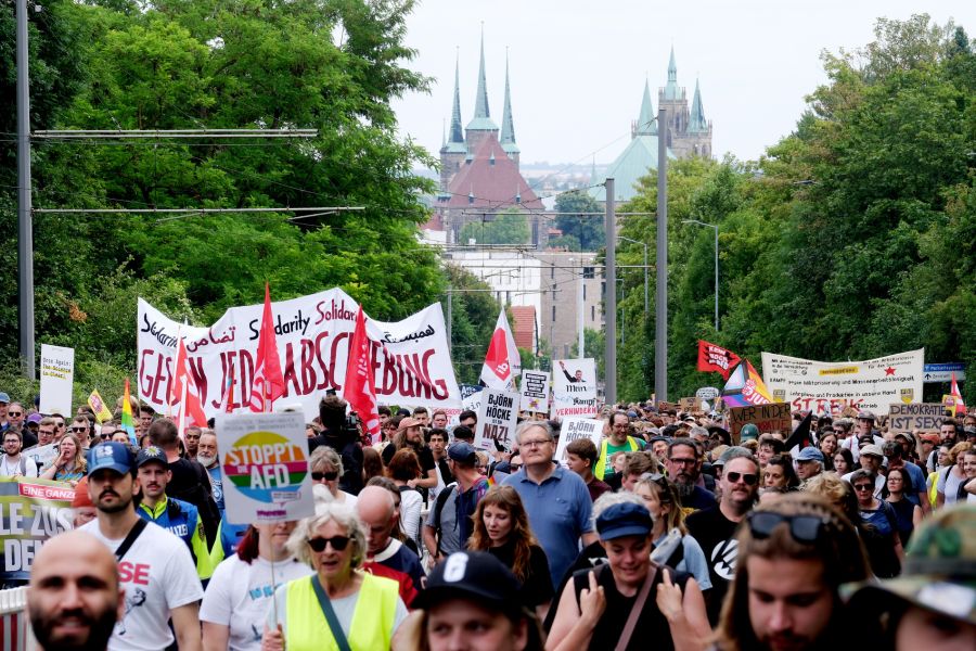Bis auf einzelne Vorfälle blieben die Proteste friedlich.