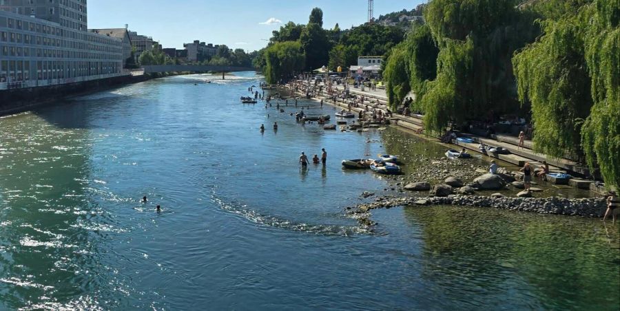 Strömungsverhältnisse führen in offenen Gewässern häufig zu kritischen Rettungssituationen.