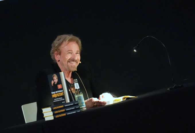 Thomas Gottschalk mit seinem Buch «Ungefiltert» auf Lesereise Marcus Brandt/dpa gottschalk kachelmann