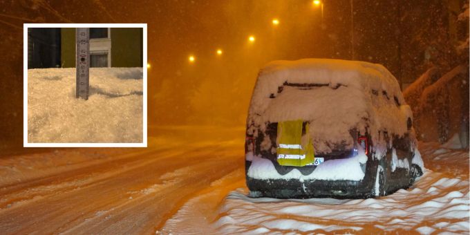 Schneechaos - Verwaiste Autos und 20 Zentimeter Schnee in Zürich