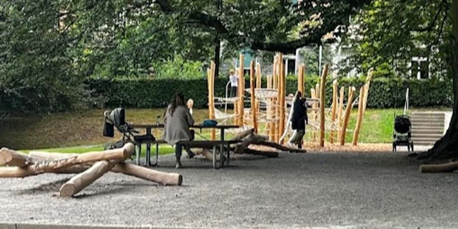 Zürich Spielplatz Artergut