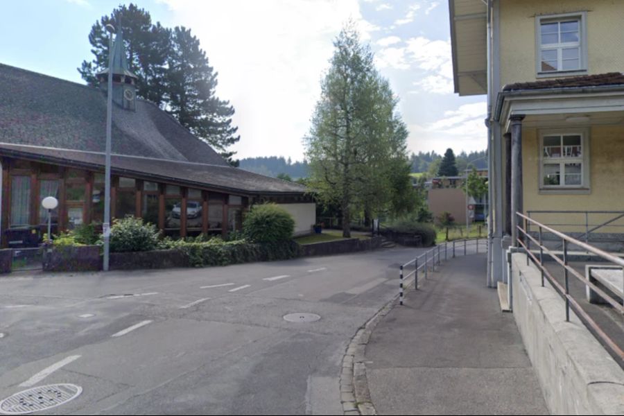 Im Berner Stadtteil Oberbottigen-Riedbach (Postleitzahl 3020) sind rund 16 Prozent verschuldet. Die gesamte Stadt hat allerdings nur sechs Prozent Schuldner.