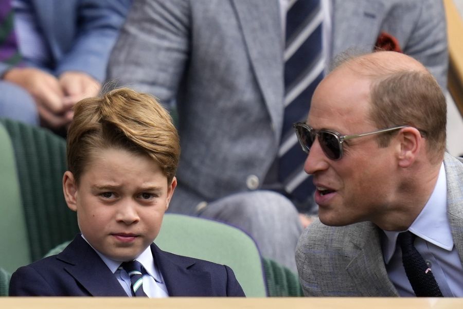 Prinz George mit Papa William im Wimbledon-Stadion.