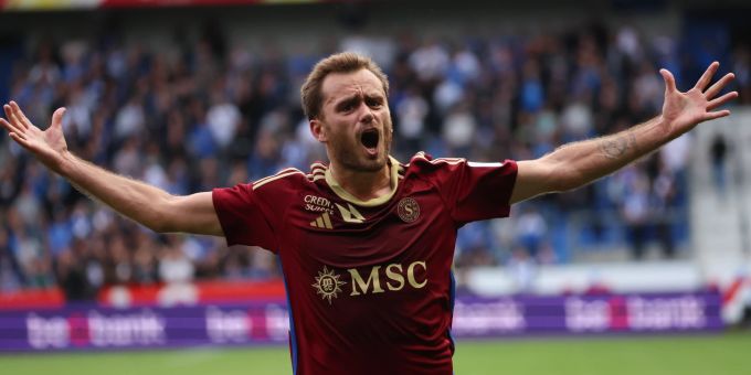 Servettes Timothé Cognat jubelt im Spiel gegen den KRC Genk. Servette Champions League