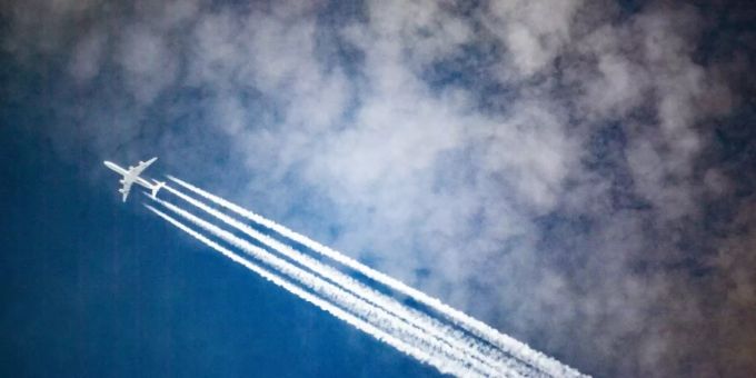 Karlsruhe - BGH prüft Ersatzansprüche bei Flugausfällen und Flugverspätungen