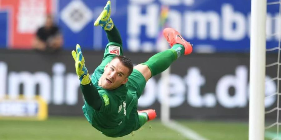Muss wegen eines Armbruchs vertreten werden: Darmstadts Torhüter Marcel Schuhen. Foto: Carmen Jaspersen