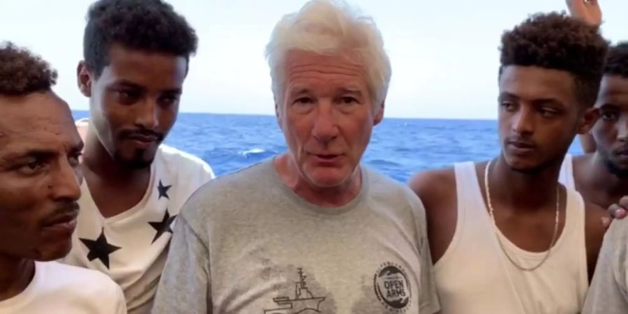 Richard Gere an Bord der «Ocean Viking»