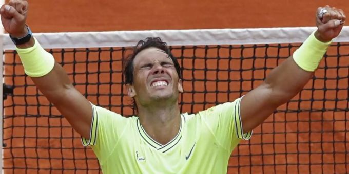 Rafael Nadal feiert seinen Triumph bei den French Open. Foto: Christophe Ena/AP Rafael Nadal feiert seinen Triumph bei den French Open. Foto: Christophe Ena/AP