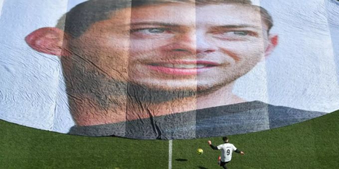 Emiliano Sala kam bei einem Flugzeugabsturz ums Leben. Emiliano Sala