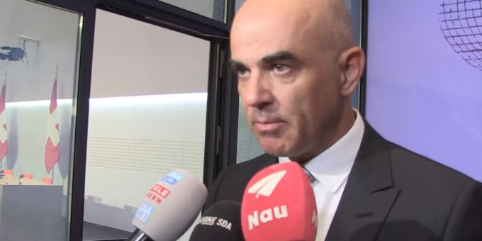 «Nicht akzeptabel» - Berset sagt hohen Generika-Preisen den Kampf an