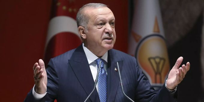 Der türkische Präsident Recep Tayyip Erdogan geht davon aus, dass seine Bodentruppen bald in Nordsyrien eindringen werden. erdogan